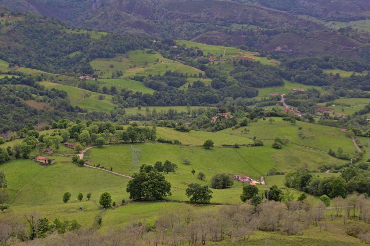 Los Campos Vivienda Vacacional Кангас-де-Онис Экстерьер фото